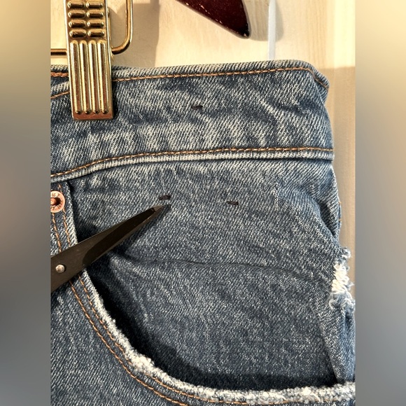 NWOT ABERCROMBIE & FITCH 34 The 90’s Straight Ultra High Rise CURVE LOVE Destroy - Picture 7 of 12